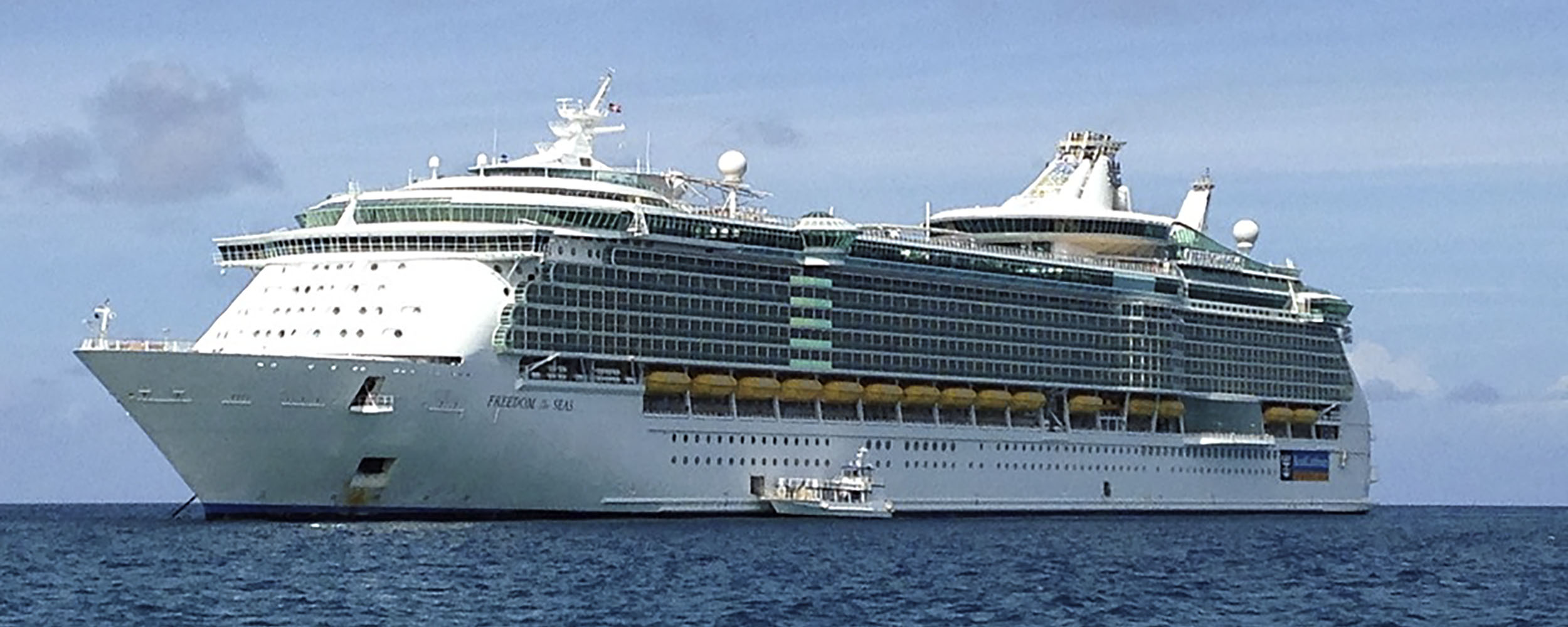 Freedom Of The Seas Cruise Ship - Fly High Taxi and Tours Jamaica - www.flyhightaxiandtoursjamaica.com - www.flyhightaxiandtoursjamaica.net
