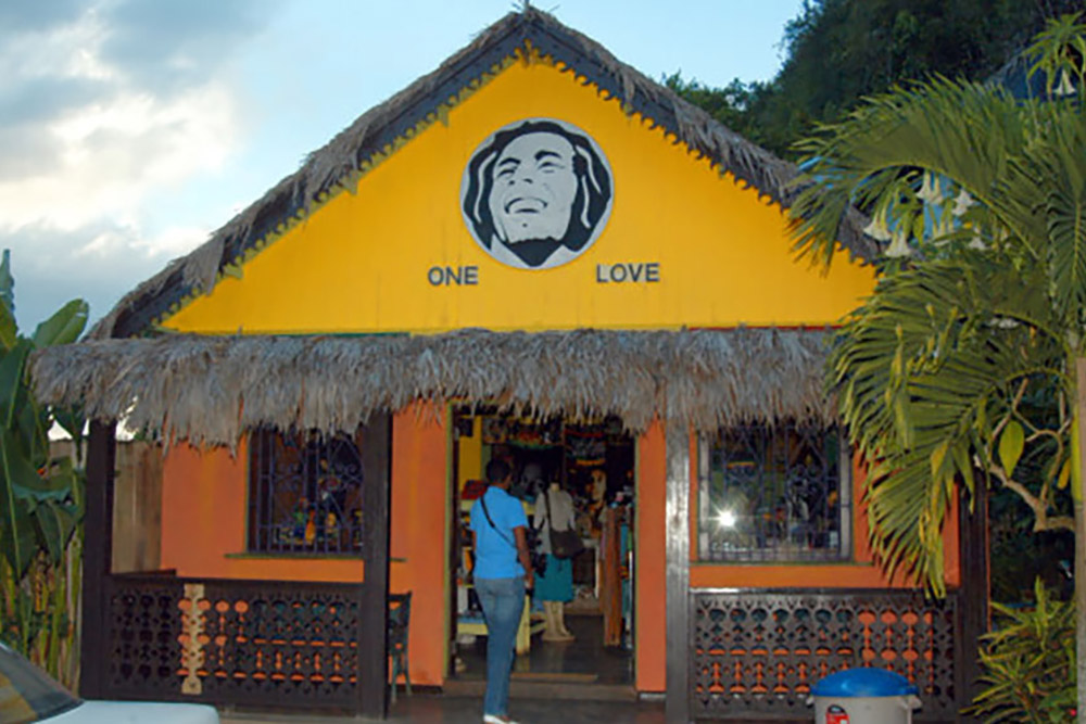 Bob Marley Nine Mile Jamaican Courtryside Tour - Fly High Taxi and Tours Jamaica - www.FlyHighTaxiAndToursJamaica.com - www.FlyHighTaxiAndToursJamaica.net Bob Marley Nine Mile Jamaican Courtryside Tour - Fly High Taxi and Tours Jamaica - www.FlyHighTaxiAndToursJamaica.com - www.FlyHighTaxiAndToursJamaica.net