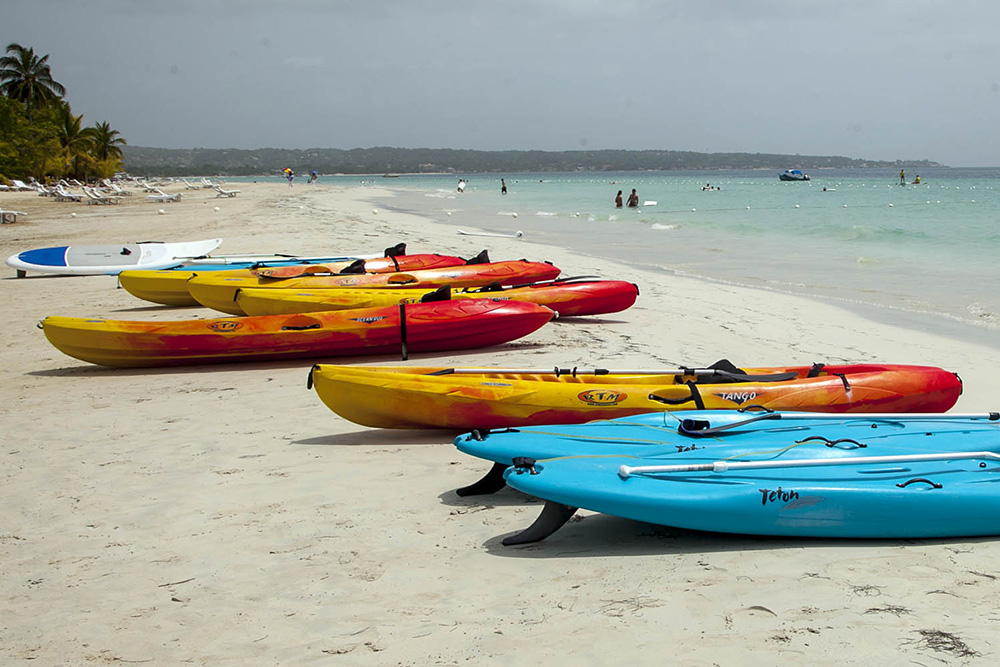 Negril Beach - Fly High Taxi and Tours Jamaica - www.FlyHighTaxiAndToursJamaica.com - www.FlyHighTaxiAndToursJamaica.net Negril Beach - Fly High Taxi and Tours Jamaica - www.FlyHighTaxiAndToursJamaica.com - www.FlyHighTaxiAndToursJamaica.net